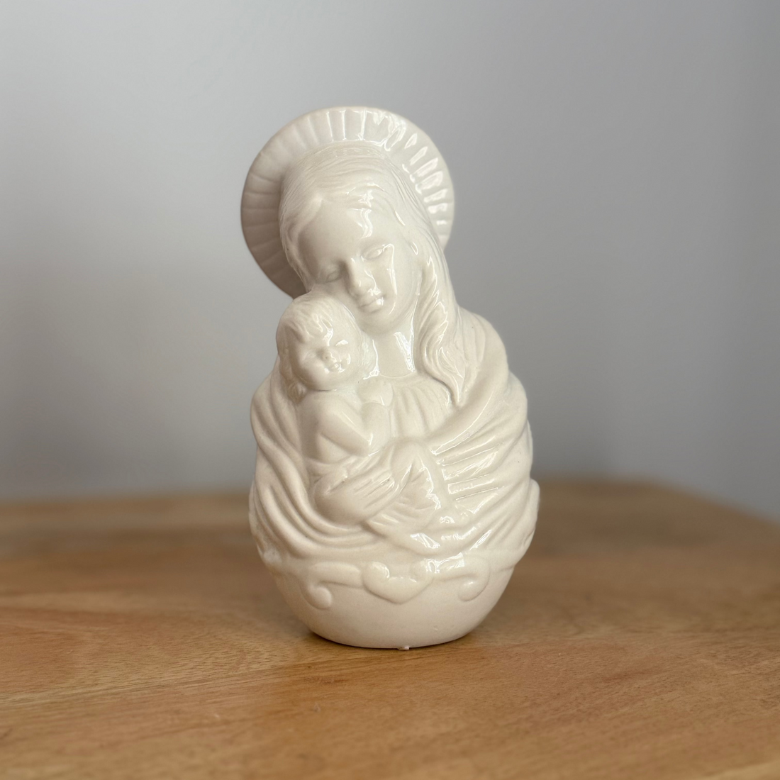 Madonna &amp; Child Bust Statue